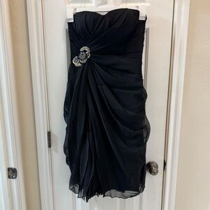 Elegant Black Strapless Dress with Rhinestone Detail size 10